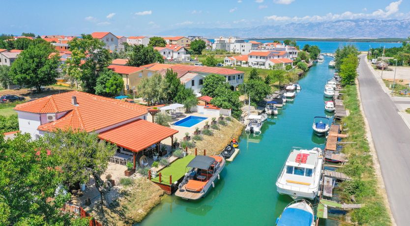 Photo of Sunbeam Villa