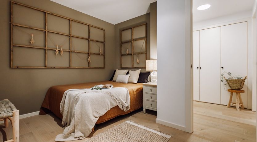 Photo of Ochre & Amber