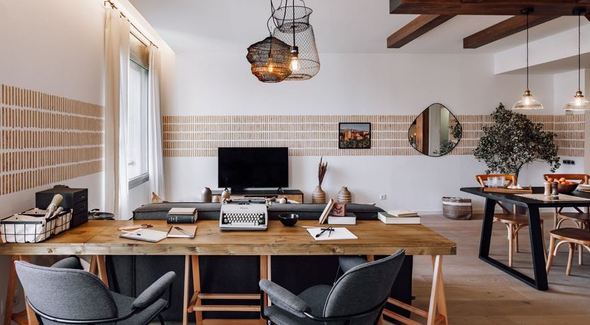 Photo of Ochre & Amber