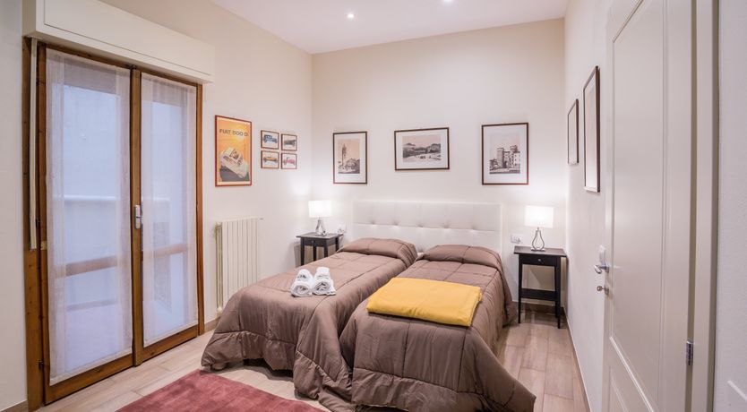 Photo of Florentine Shades