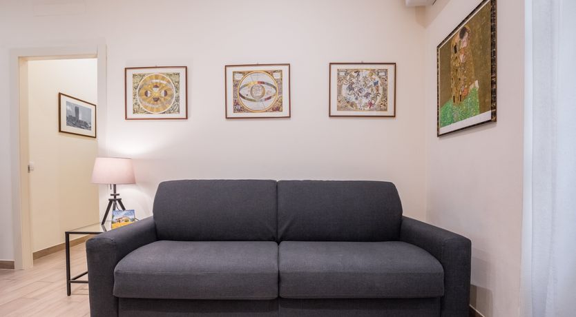 Photo of Florentine Shades