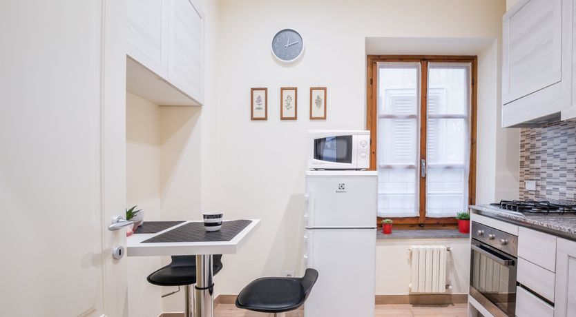 Photo of Florentine Shades