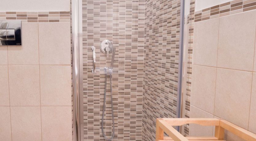 Photo of Florentine Shades