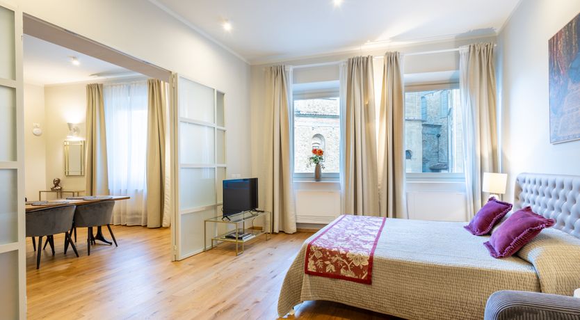 Photo of The Italian Muse