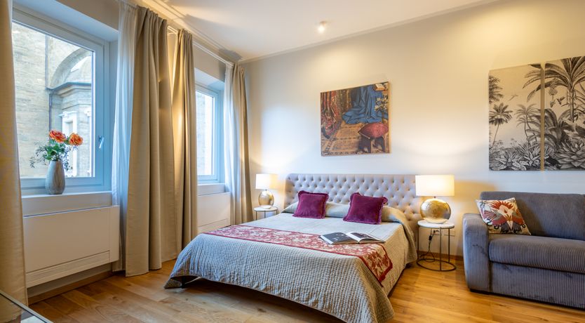 Photo of The Italian Muse