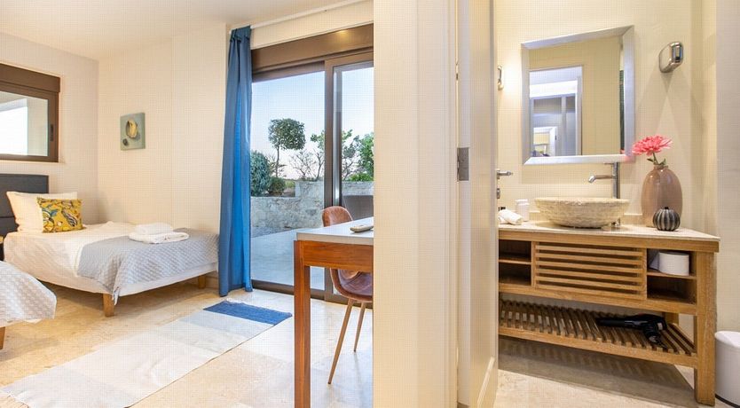 Photo of Hasapiko Steps