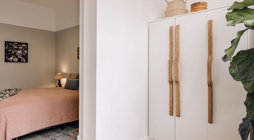 Photo of Minimalist Monochrome