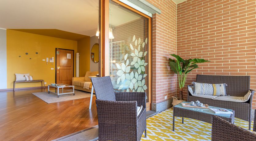 Photo of Floral Wisteria