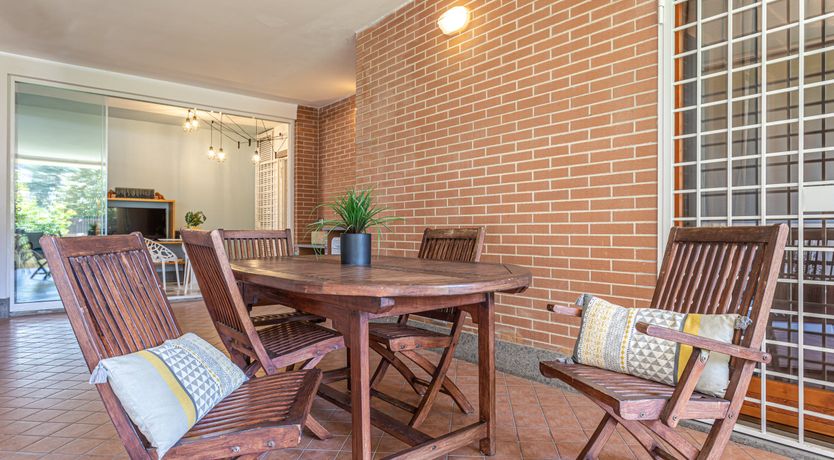 Photo of Floral Wisteria