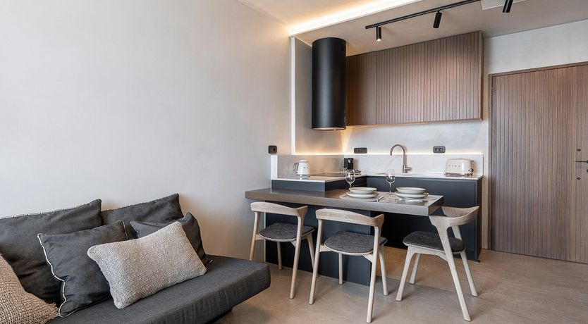 Photo of Ramblin' Reflections