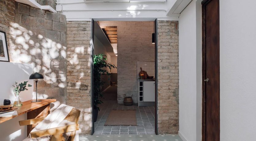 Photo of Sun On The Terrasse