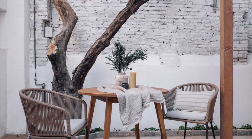 Photo of Sun On The Terrasse