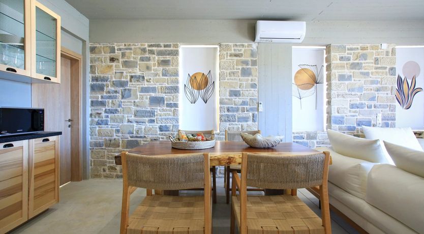 Photo of The Pomegranate