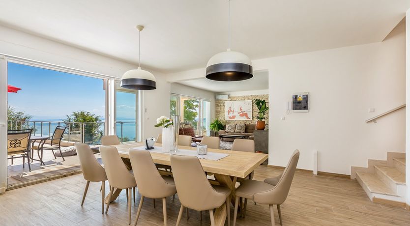 Photo of On the Coast