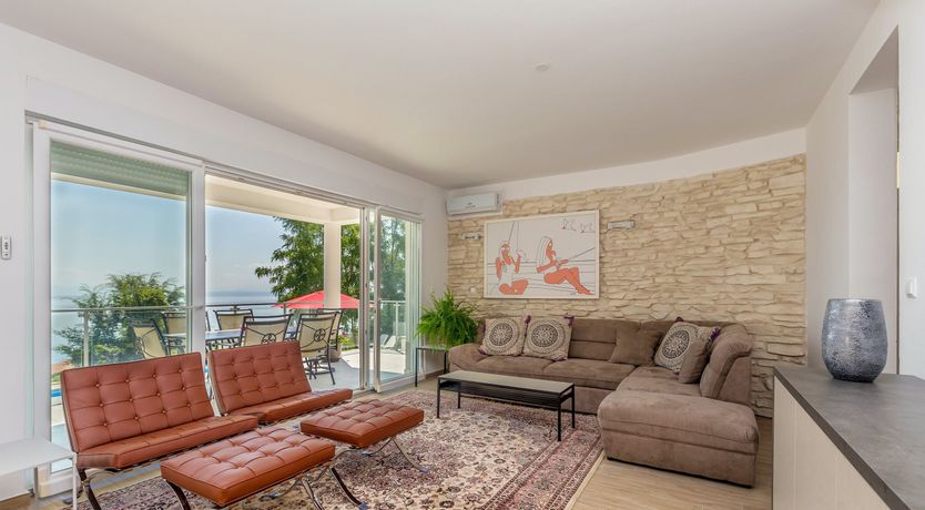 Photo of On the Coast