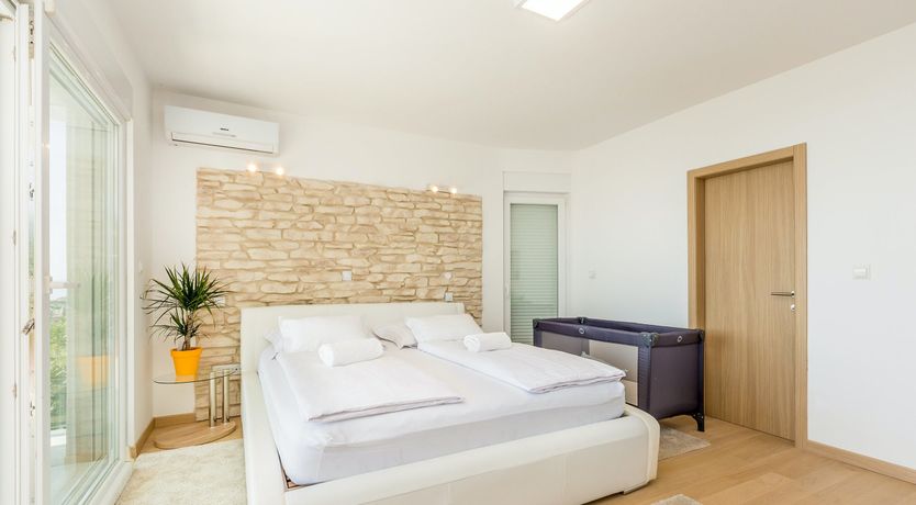 Photo of On the Coast