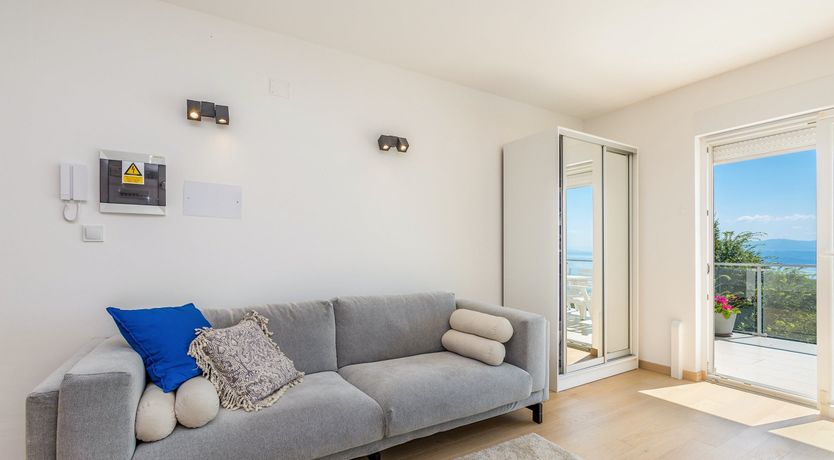 Photo of On the Coast