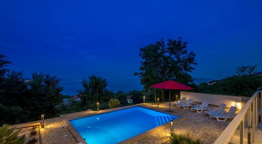 Photo of On the Coast