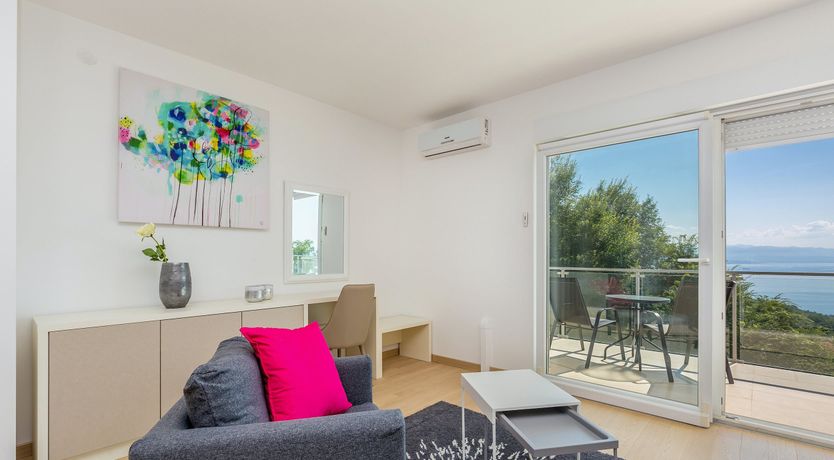 Photo of On the Coast