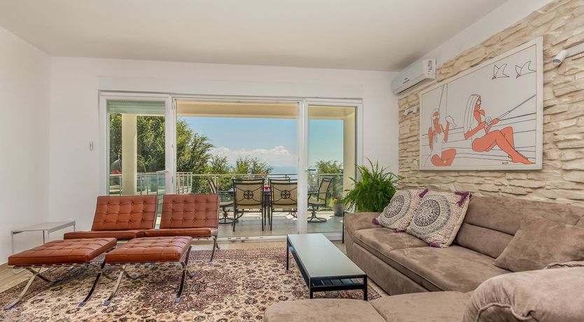 Photo of On the Coast