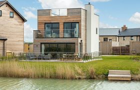 Perfect Peace Holiday Cottage
