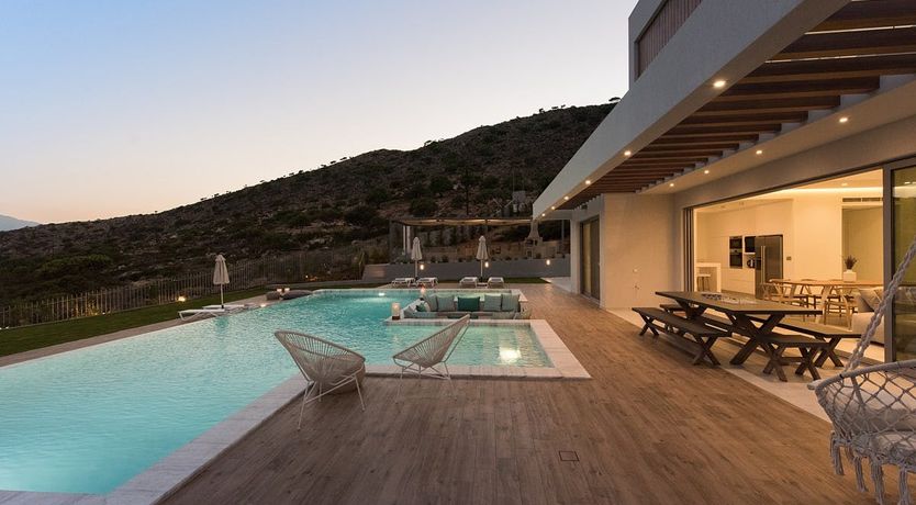 Photo of White Mountain Manor