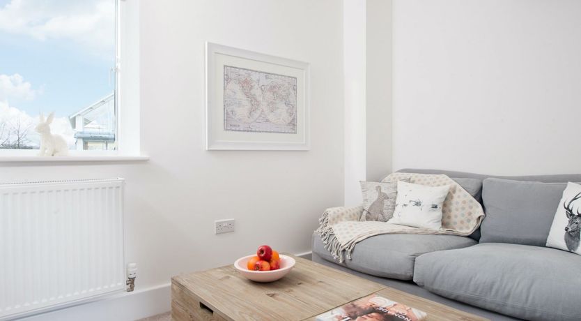 Photo of Lodge Cottage