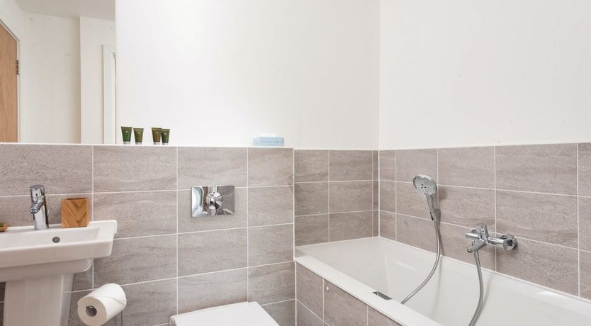 Photo of Lodge Cottage