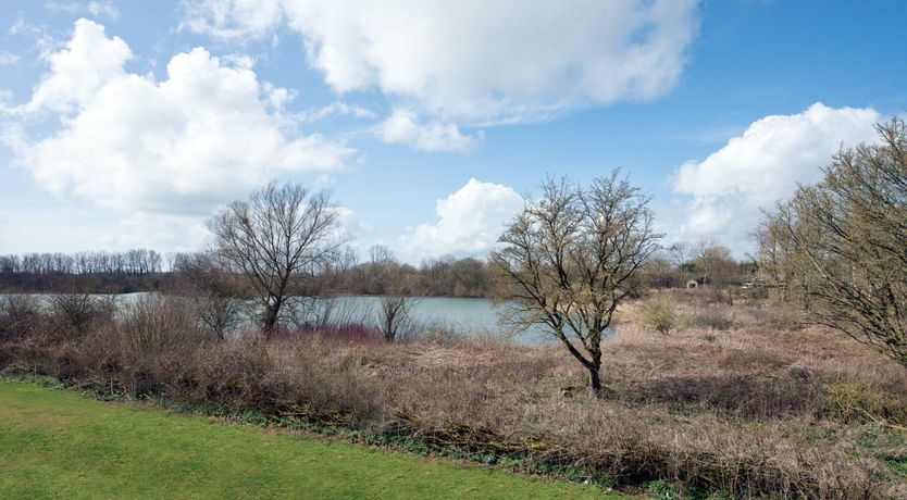 Photo of Lodge Cottage