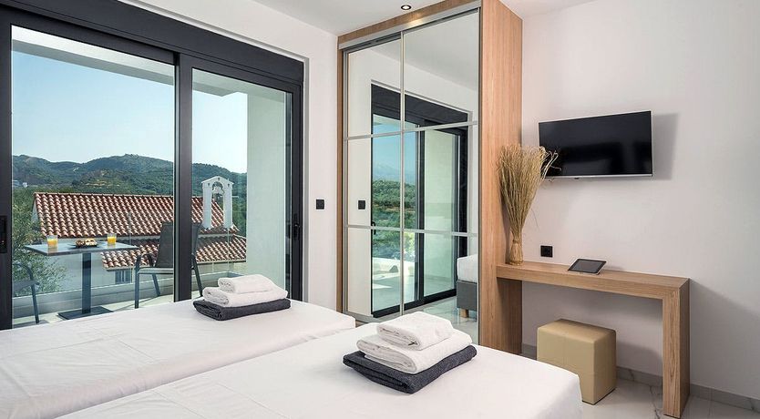 Photo of The Horizon