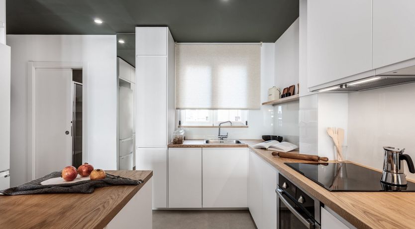 Photo of The Beachy Artist