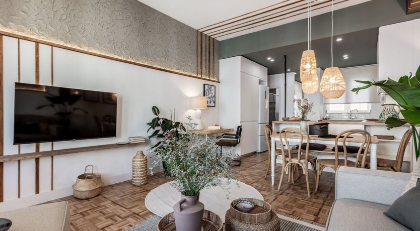 Photo of The Beachy Artist