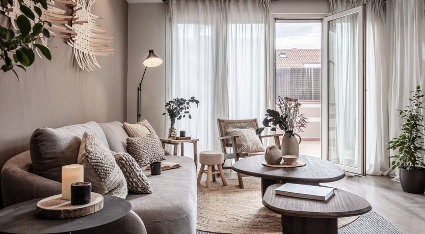 Photo of The Mailbox