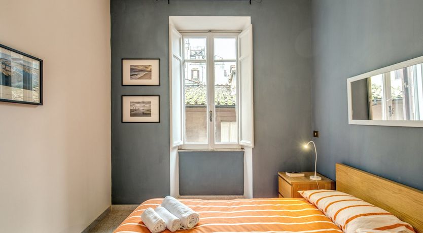 Photo of Gateway to Rome