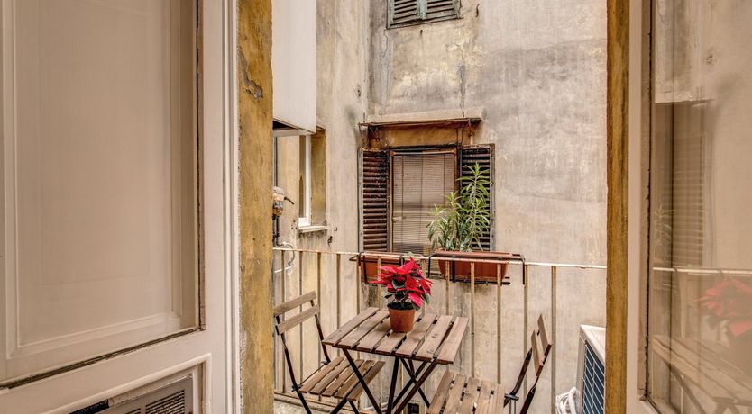 Photo of Gateway to Rome