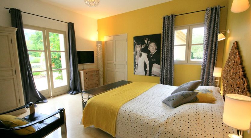 Photo of The Provence Rose