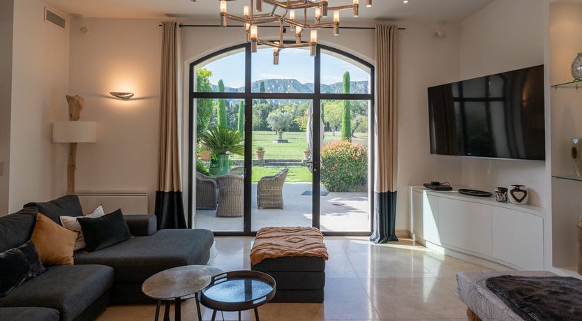 Photo of The Provence Rose