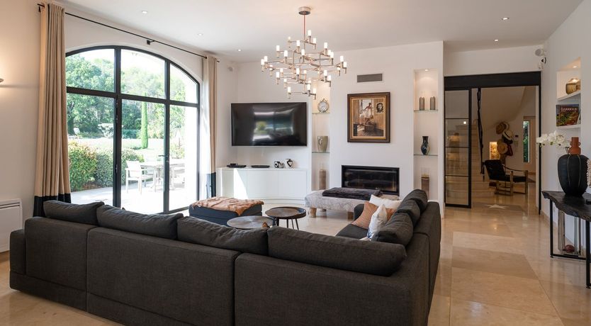 Photo of The Provence Rose