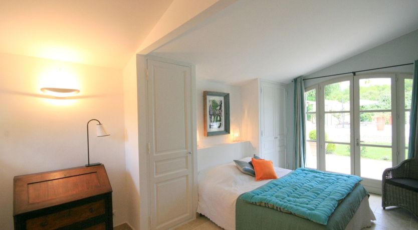 Photo of The Provence Rose