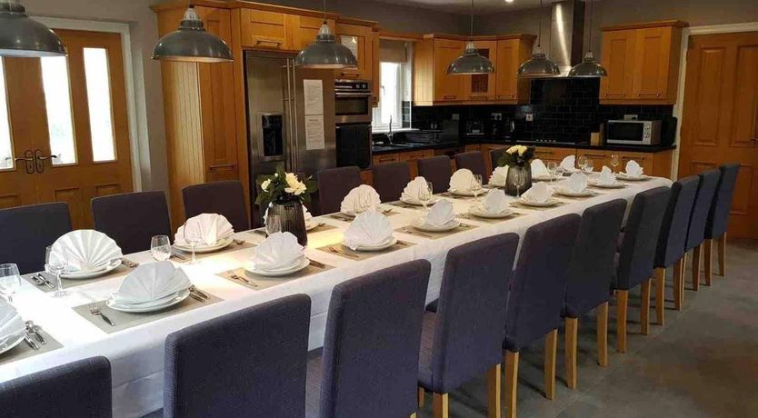 Photo of Four Winds, Kinsale, sleeps 26 guests 