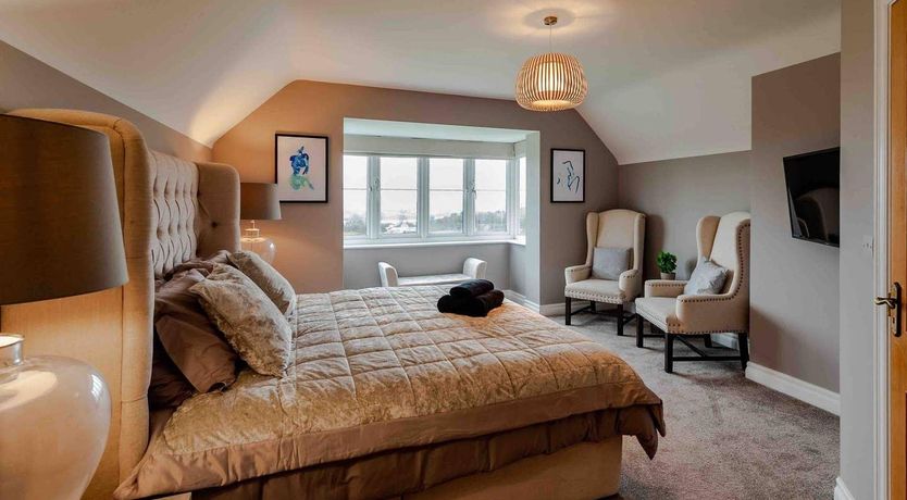 Photo of Four Winds, Kinsale, sleeps 26 guests 