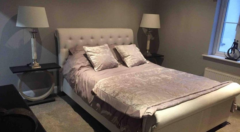 Photo of Four Winds, Kinsale, sleeps 26 guests 