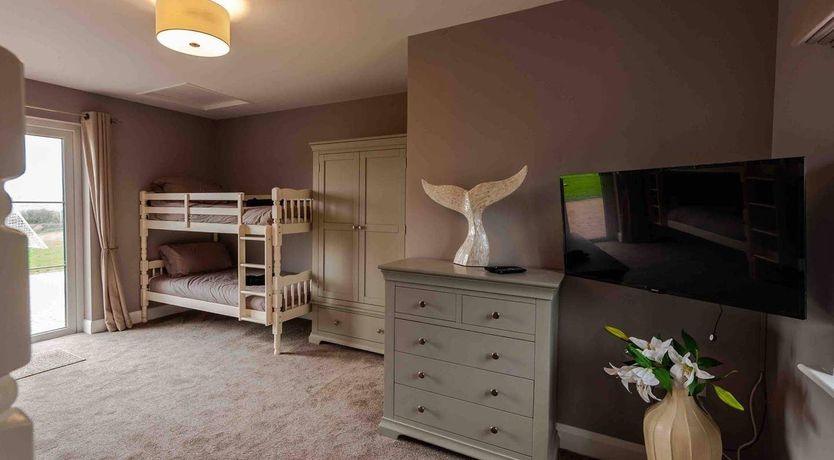 Photo of Four Winds, Kinsale, sleeps 26 guests 