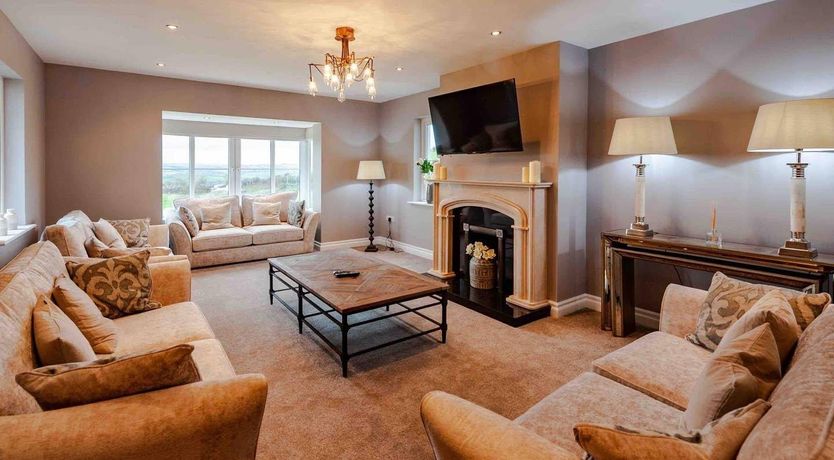 Photo of Four Winds, Kinsale, sleeps 26 guests 