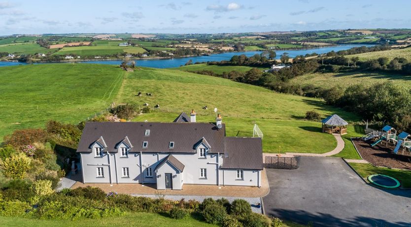 Photo of Four Winds, Kinsale, sleeps 26 guests 