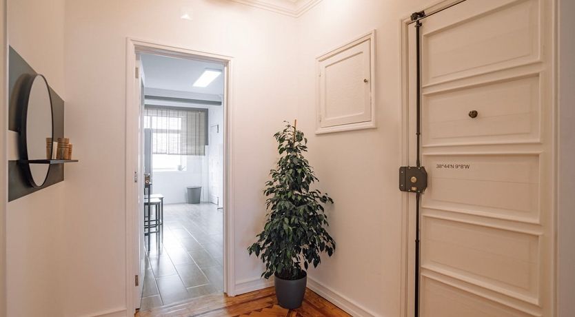 Photo of Lisbon Blue