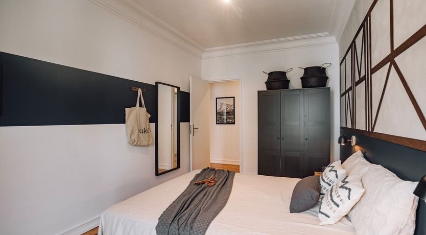 Photo of Lisbon Blue