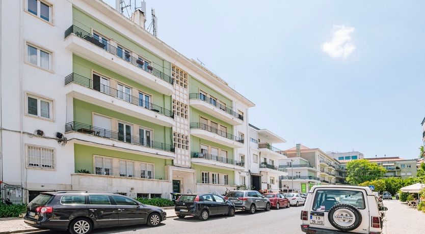 Photo of Lisbon Blue