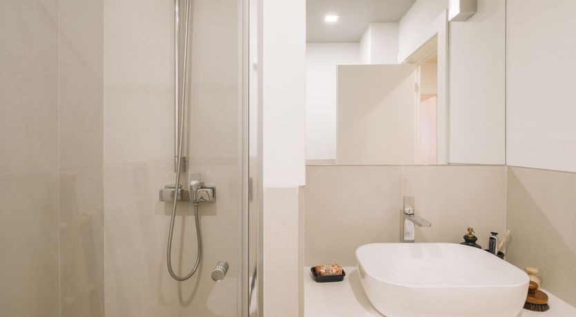 Photo of Lisbon Serenade