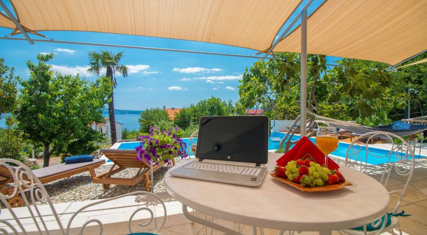 Photo of Golden Sunburst